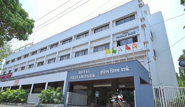 Pritam Park Hotel