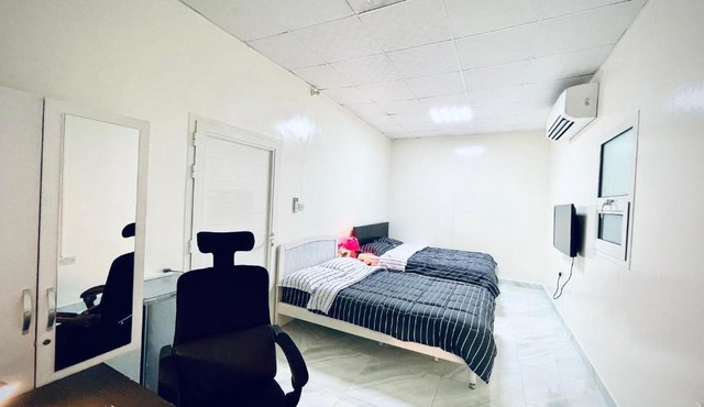 Private 2Bedroom Villa with T&B and Kitchenette near Abu Dhabi International Airport