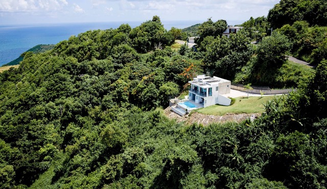Private 2BR/2.5 BA W. Ocean View & Infinity Pool