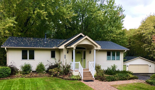 Private 5 bd home perfect for large families!
