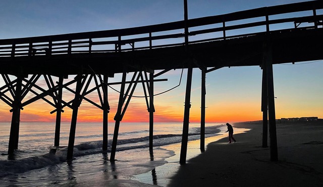Private A-Frame home with HOT TUB and FIREPIT! Two large decks with Ocean views!