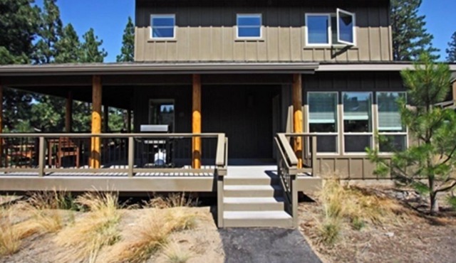 Private Air Conditioning Wifi Hot Tub Fireplace Pet Friendly