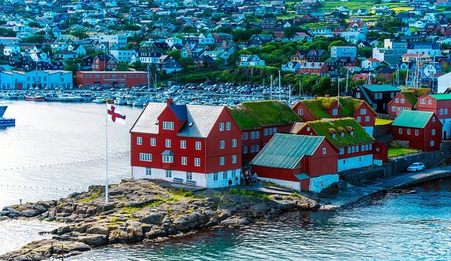 Private and Guided Walking Tórshavn City Tour