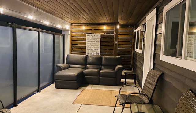 Private and modern 2 bedrooms in sunny Tsawwassen