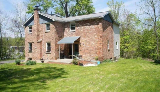 Private and Serene Brick Hilltop Home, Large Yard Close to State Park and Albany