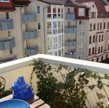 Private Apartments including breakfast near Exhibition Center