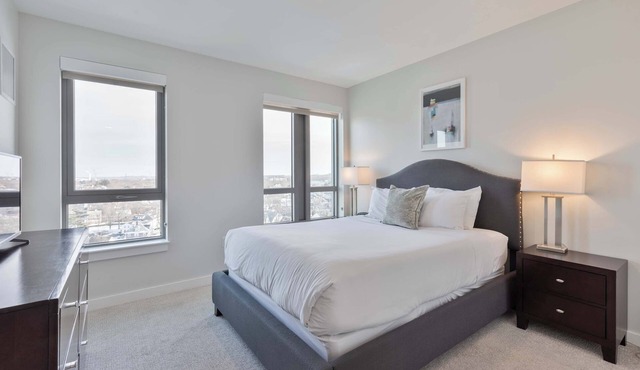 Private Apt Downtown