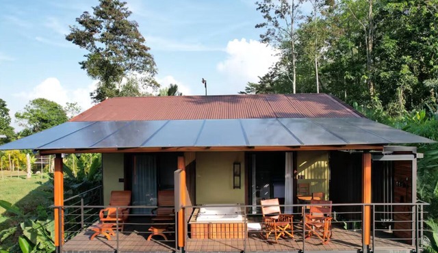 Private Arenal Compound for 12 - Villa + 3 Cabins + Casita w/Hot Tubs & Pool