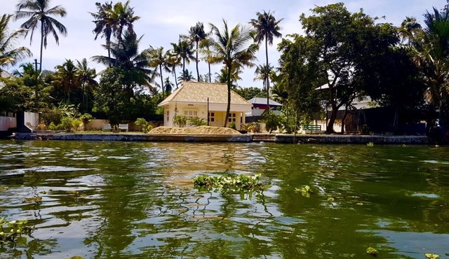 Private Backwater Villa with Ayurveda