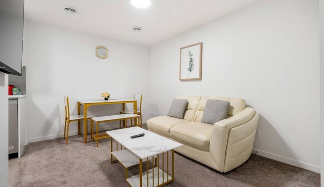 Private Basement Magnolia Retreat Family Friendly Suite near Seton and Lake