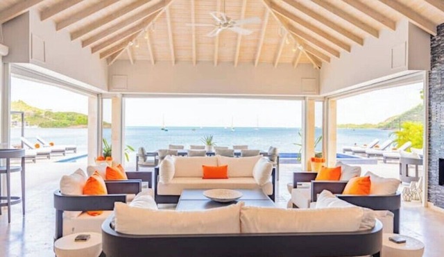 Private beachfront home w/4-bd, stunning sunset views, and perfect for family!