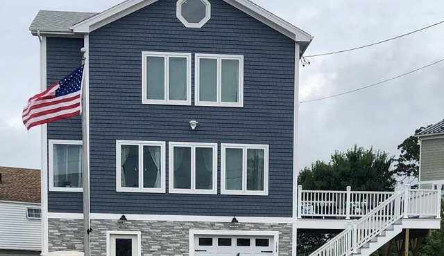 Private beach community home across the street access to Cornfield Point Beach.