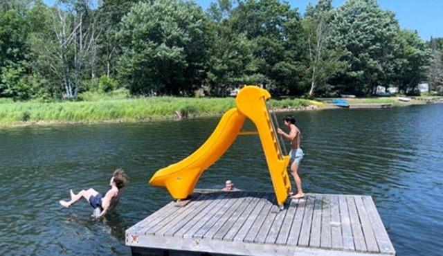 Private Beach Cottage near Point au Baril and Parry Sound