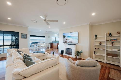 Private Beach Oasis Secluded Retreat at Beachmere
