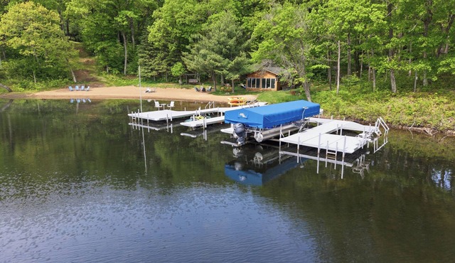 Private Beach Paradise: The Ultimate Luxury Lakefront Escape!