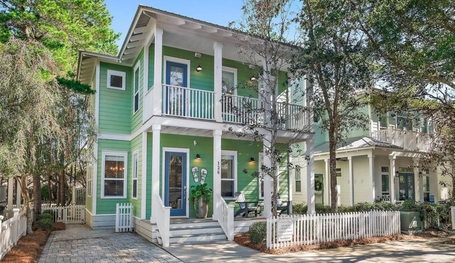 Private Beach Access! 4 Bikes! Spacious Porches!