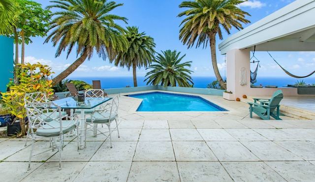 Private, Beautiful, Serene, Secluded retreat style Villa