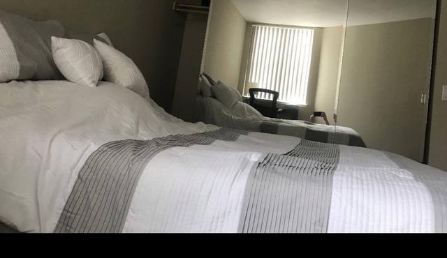 Private bed + full bath in heart of Silicon Valley