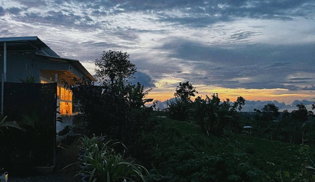 Private Cabin in Wanagiri with Mountain View — Perfect for Nature & Quiet lovers