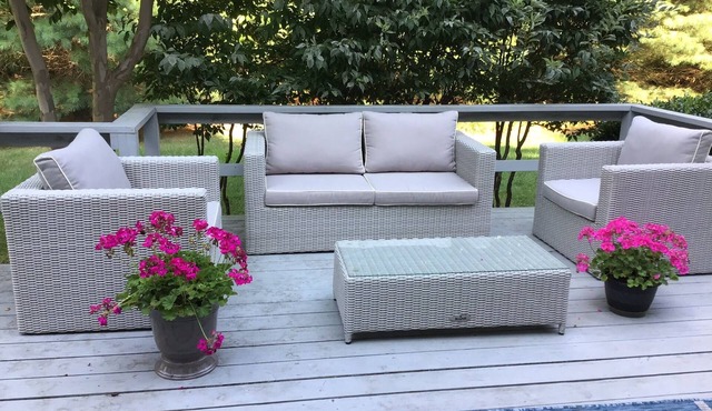Private comfortable home close to local beaches.