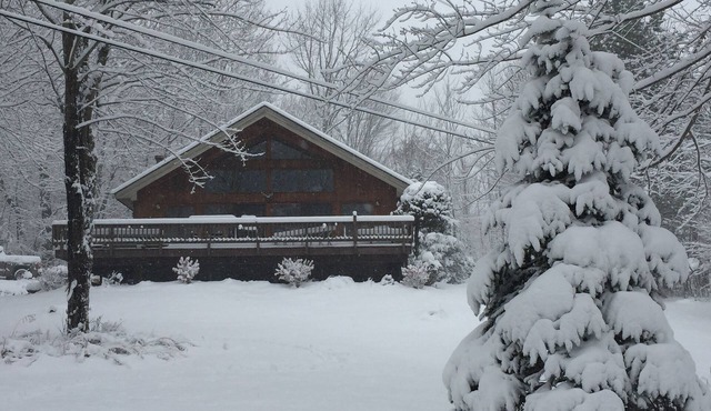 Private Country Chalet With Great Winter Views