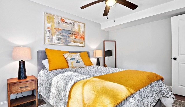Private cozy 1 Bedroom Guest Suite; 17 min from downtown AVL