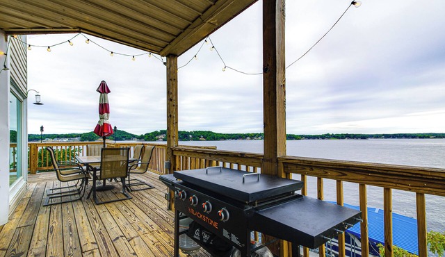 Private Dock + Boat Slip! Lake of the Ozarks Haven