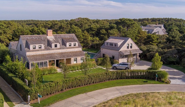 Private Five Bedroom Nantucket Oasis with Pool and Amenities