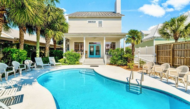Private Heated Pool - 3 Min Walk to Beach - Beach Chair Service - Crystal Beach
