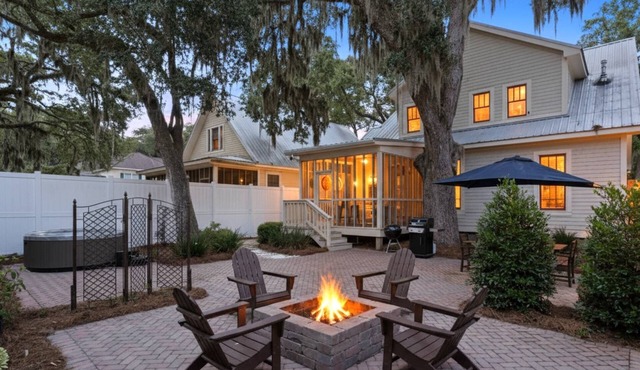 Private Home with Outdoor Oasis: Hot Tub | Fire Pit | Screen Porch | Grills | Games | Baby Gear