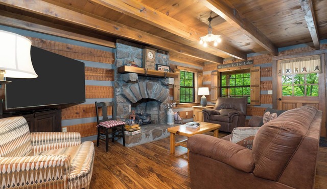 Private Lakeview Rustic Cabin on Barren River Lake -40 min from Beech Bend + WKU