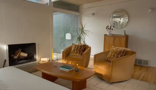 Private Lux Mid-Century Modern Retreat - Cedar Hot Tub & Cold Plunge