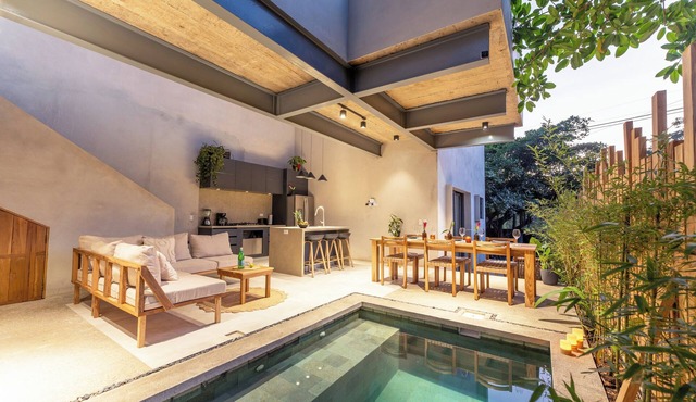 Private Luxury Villa Apartment in Santa Teresa