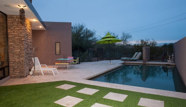 Private Modern Retreat with Private Pool