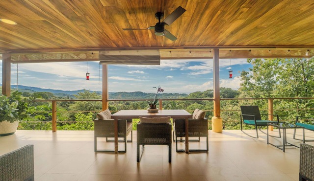 Private Ocean View Villa: Nature Retreat with Starlink and 4x4 Access