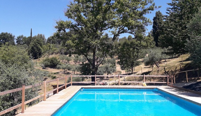 Private panoramic villa with pool and air conditioning