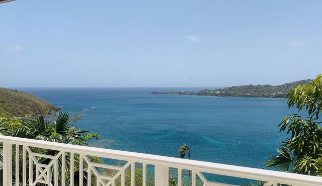 Private, peaceful, and comfortable cottage on the Northside.