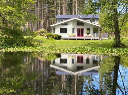 Private Pond, Dog-Friendly, Peaceful, Golfing