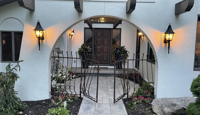 Private Pool/6 bed/4.5 bath/Game room/Cable TV/Grill/Fire Pit/Wifi/AC