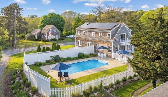 Private Pool, Game Room & Tons of Fun in Harwich RPAM118