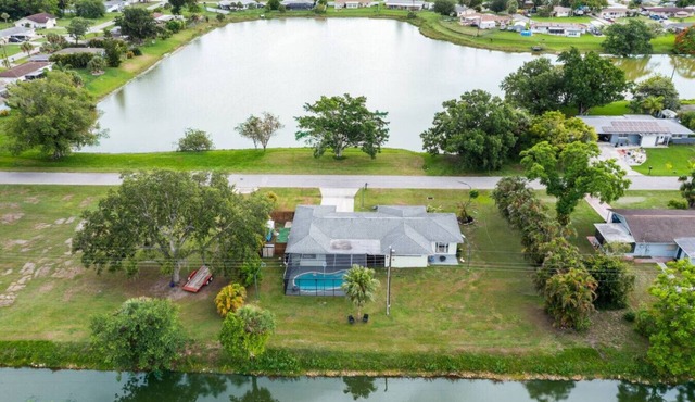 Private Pool | Lake | BBQ | Chill Out | Fire Pit