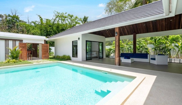 Private Pool & Garden Villa 3 bed