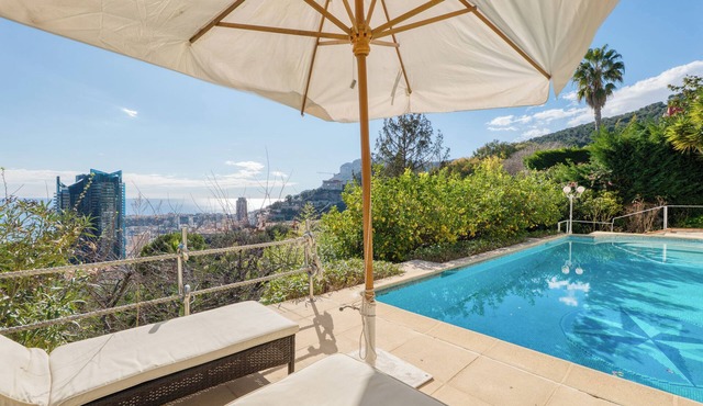 Private Pool Villa Beside Monaco, Beausoleil, France