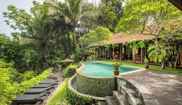 Private Pool Villa in ubud with Jungle View