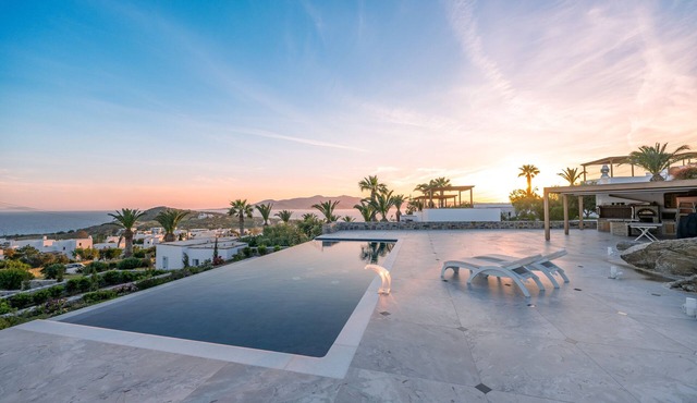 Private Poolside Retreat | Sea View & Calm Escape