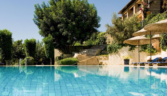 Private property with panoramic views, huge pool
