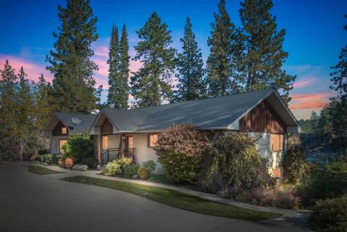 Private Riverfront Estate with Kayaks & Views