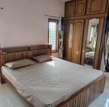 Private Rooftop Stay in Tiruchirapalli Srirangam