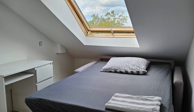 Private room in a shared flat Bathroom and kitchen shared