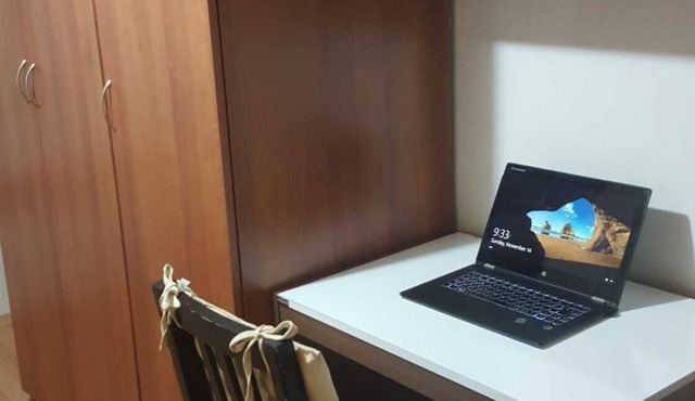 Private Room / Shared Bathroom Feeling At Home. stanbul Center. Metro & Metrobus